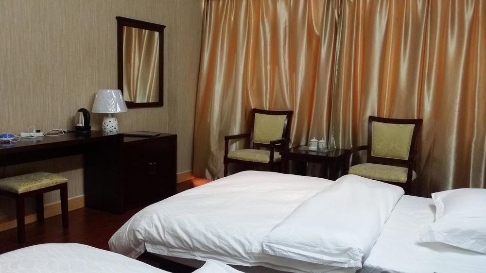 Kunming Liheng Hotel Buitenkant foto